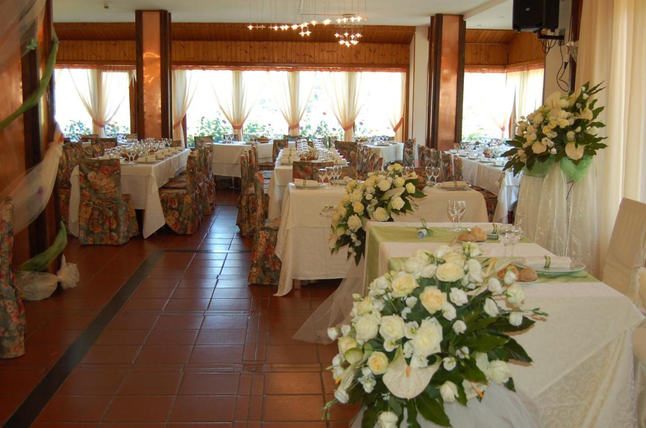 Hotel Lo Sciatore Cotronei Extérieur photo