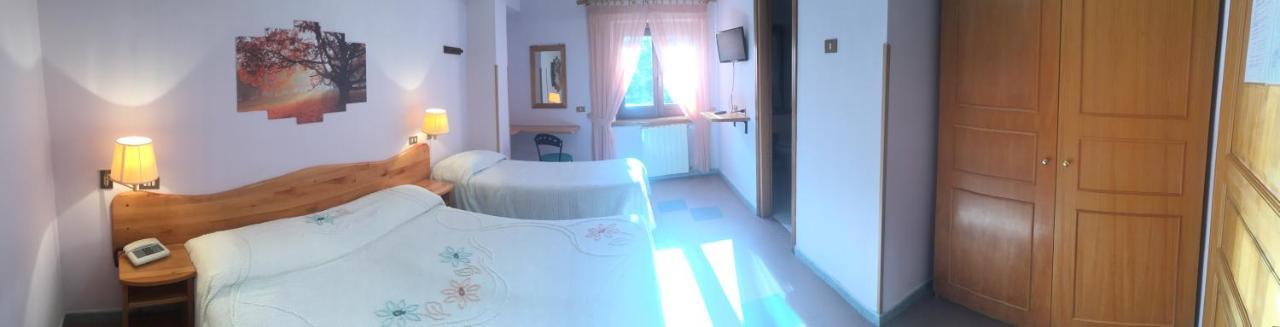 Hotel Lo Sciatore Cotronei Extérieur photo